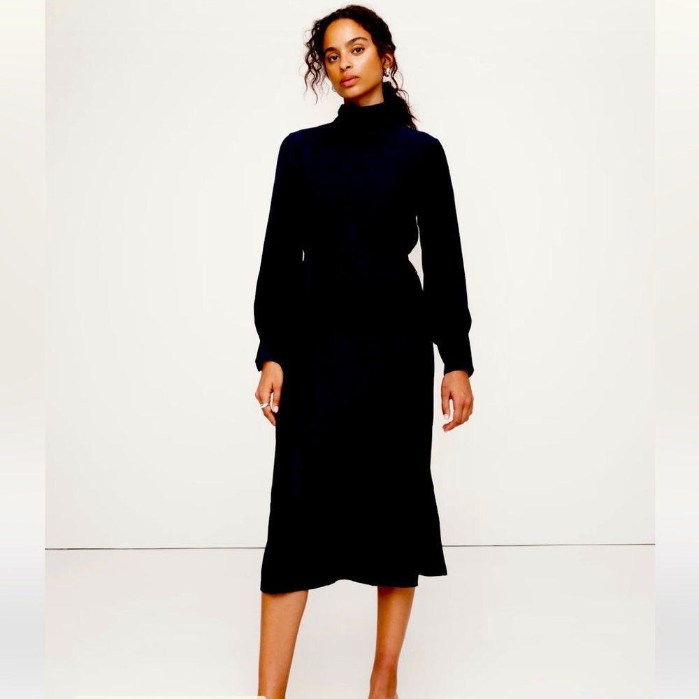 BANANA REPUBLIC CREPE MOCK-NECK MIDI DRESS